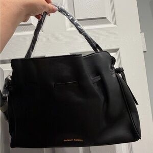 Badgley Mischka Elegant Black Shoulder Bag
